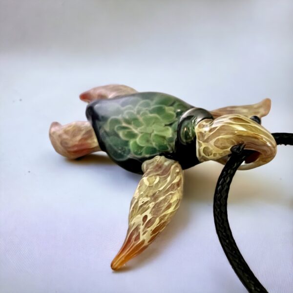 Exquisite Hawaiian Honu Sea Turtle: Handcrafted Glass Pendant with Coral Reef Inside the Shell - Image 4